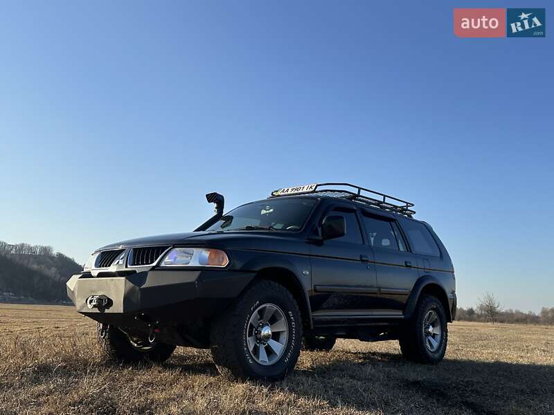Внедорожник / Кроссовер Mitsubishi Pajero Sport 2008 в Обухове