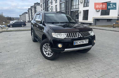 Позашляховик / Кросовер Mitsubishi Pajero Sport 2011 в Львові