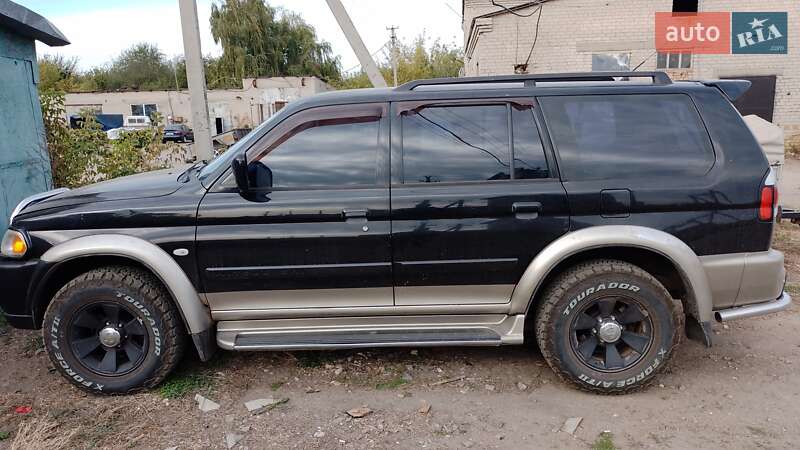 Внедорожник / Кроссовер Mitsubishi Pajero Sport 2004 в Лубнах
