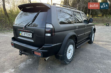 Внедорожник / Кроссовер Mitsubishi Pajero Sport 2007 в 