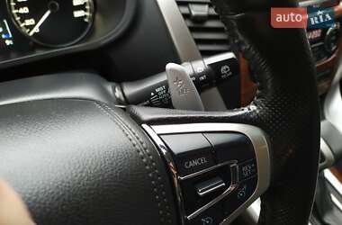 Внедорожник / Кроссовер Mitsubishi Pajero Sport 2016 в 