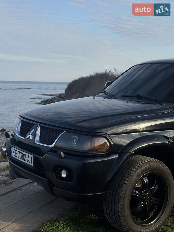 Внедорожник / Кроссовер Mitsubishi Pajero Sport 2005 в Черноморске