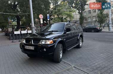Внедорожник / Кроссовер Mitsubishi Pajero Sport 2007 в 