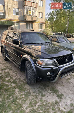 Позашляховик / Кросовер Mitsubishi Pajero Sport 2004 в 