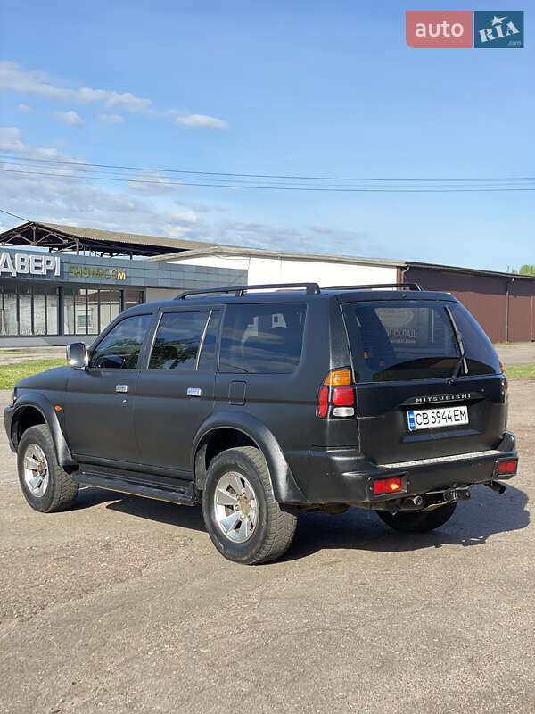 Позашляховик / Кросовер Mitsubishi Pajero Sport 2001 в Києві