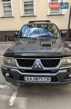 Внедорожник / Кроссовер Mitsubishi Pajero Sport 2006 в Киеве