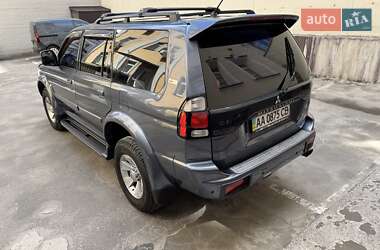 Позашляховик / Кросовер Mitsubishi Pajero Sport 2006 в 