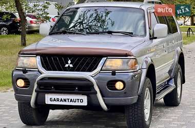 Позашляховик / Кросовер Mitsubishi Pajero Sport 2004 в 