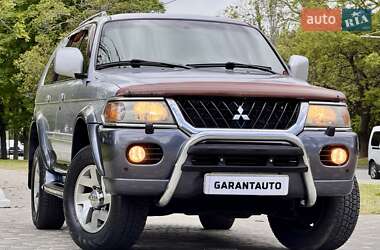 Позашляховик / Кросовер Mitsubishi Pajero Sport 2004 в 