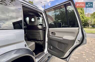 Позашляховик / Кросовер Mitsubishi Pajero Sport 2004 в 