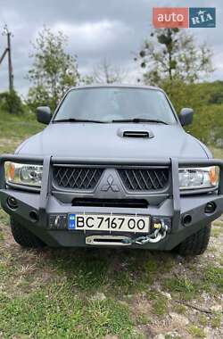 Внедорожник / Кроссовер Mitsubishi Pajero Sport 2005 в Житомире