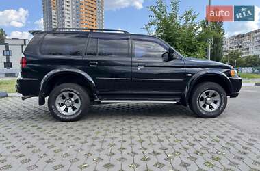 Позашляховик / Кросовер Mitsubishi Pajero Sport 2008 в Києві