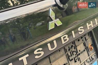 Внедорожник / Кроссовер Mitsubishi Pajero Sport 2008 в 