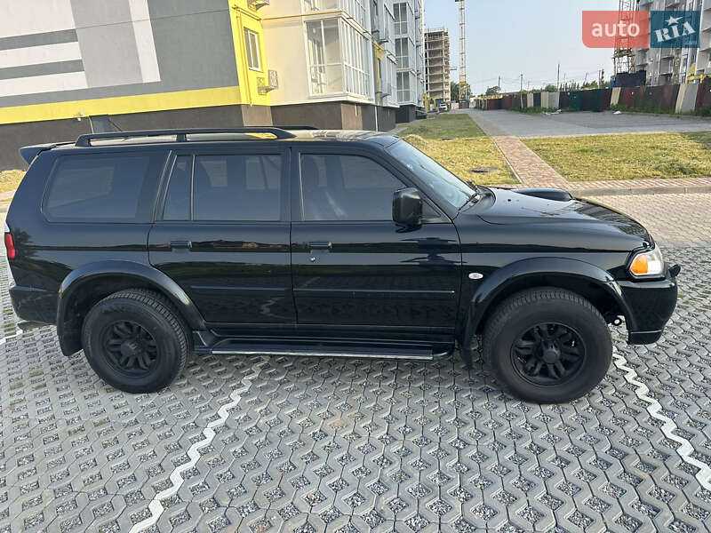 Внедорожник / Кроссовер Mitsubishi Pajero Sport 2008 в Полтаве