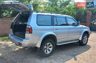 Внедорожник / Кроссовер Mitsubishi Pajero Sport 2007 в 