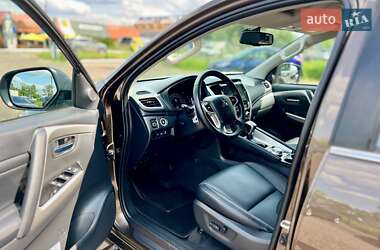 Внедорожник / Кроссовер Mitsubishi Pajero Sport 2021 в 