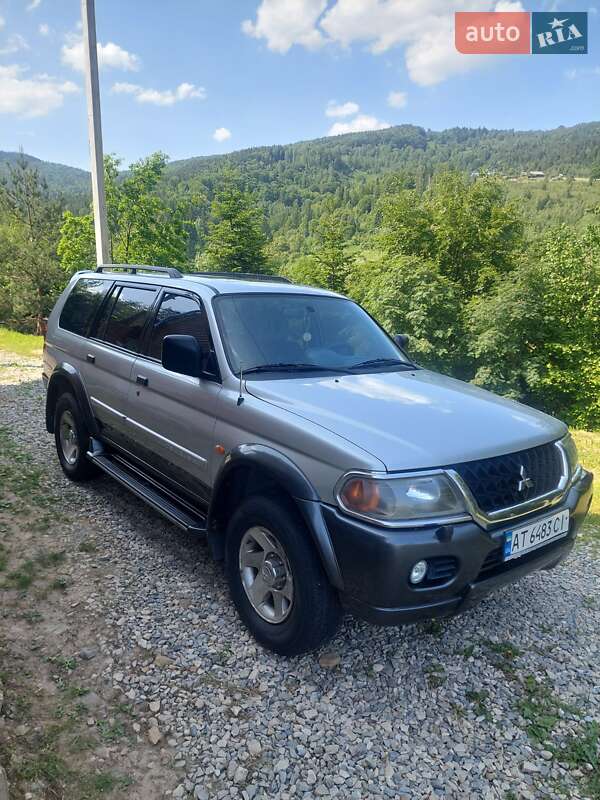 Внедорожник / Кроссовер Mitsubishi Pajero Sport 2003 в Яремче