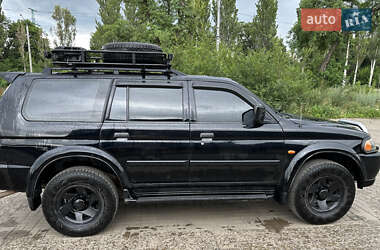 Внедорожник / Кроссовер Mitsubishi Pajero Sport 2003 в 