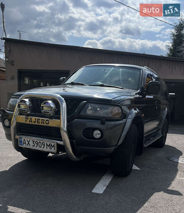 Внедорожник / Кроссовер Mitsubishi Pajero Sport 2004 в Харькове