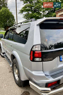 Внедорожник / Кроссовер Mitsubishi Pajero Sport 2006 в 