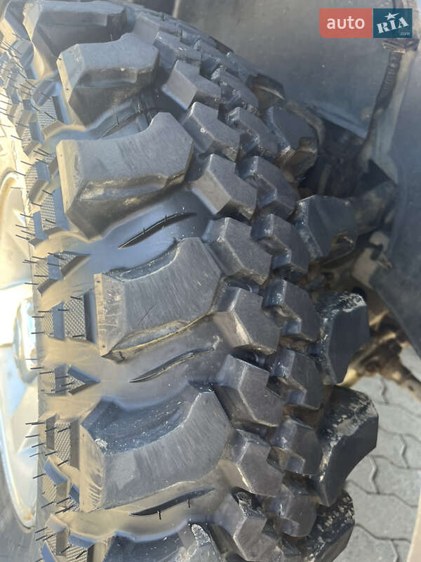 Внедорожник / Кроссовер Mitsubishi Pajero Sport 2002 в Сваляве