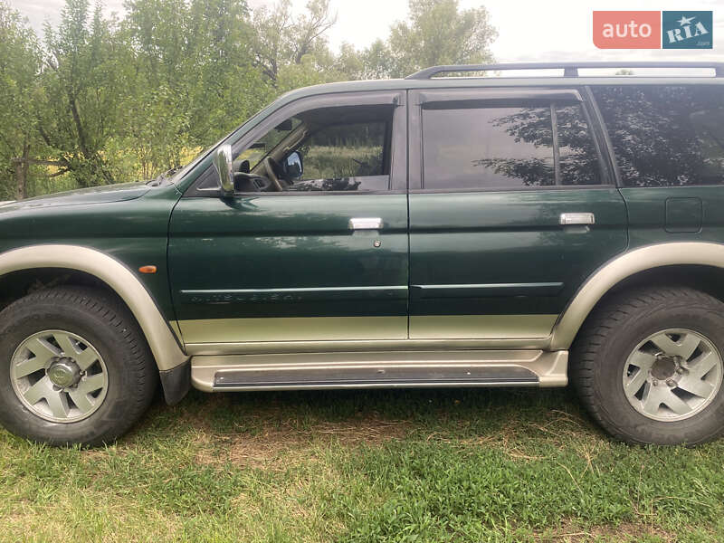Позашляховик / Кросовер Mitsubishi Pajero Sport 2000 в Решетилівці