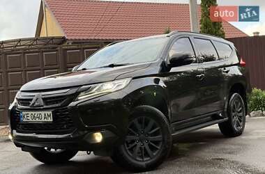 Позашляховик / Кросовер Mitsubishi Pajero Sport 2019 в Харкові