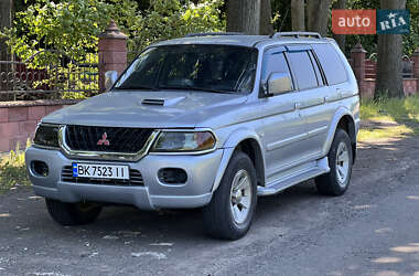 Внедорожник / Кроссовер Mitsubishi Pajero Sport 2005 в Ровно