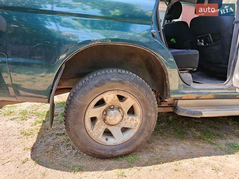 Внедорожник / Кроссовер Mitsubishi Pajero Sport 1999 в Виннице фото 4 Внедорожник / Кроссовер Mitsubishi Pajero Sport 1999 в Виннице