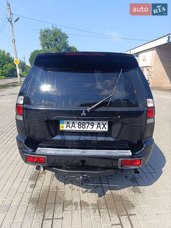 Позашляховик / Кросовер Mitsubishi Pajero Sport 2005 в Охтирці