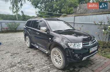 Позашляховик / Кросовер Mitsubishi Pajero Sport 2014 в Кам'янець-Подільському
