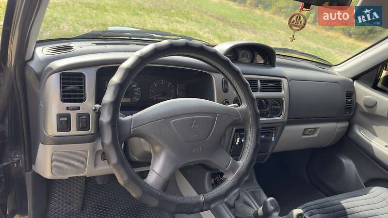 Внедорожник / Кроссовер Mitsubishi Pajero Sport 2007 в Лубнах