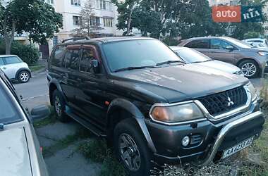 Внедорожник / Кроссовер Mitsubishi Pajero Sport 2004 в Киеве