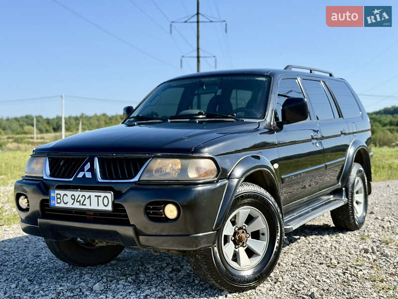 Mitsubishi Pajero Sport 2006