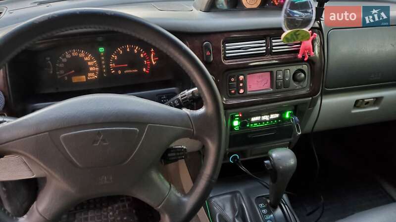 Внедорожник / Кроссовер Mitsubishi Pajero Sport 2004 в Киеве фото 8 Внедорожник / Кроссовер Mitsubishi Pajero Sport 2004 в Киеве