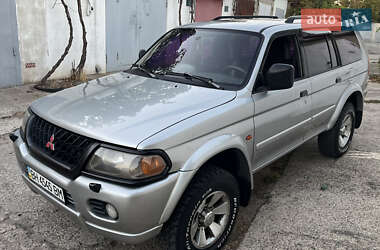 Позашляховик / Кросовер Mitsubishi Pajero Sport 2001 в Одесі