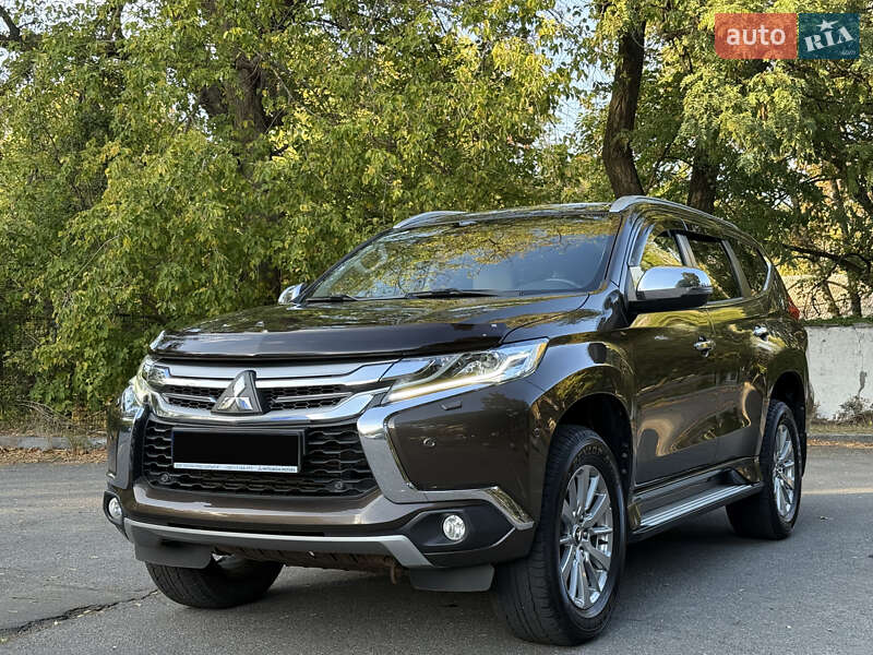 Mitsubishi Pajero Sport 2018
