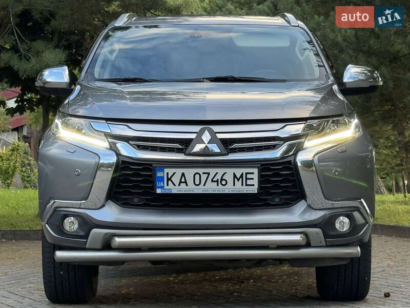 Внедорожник / Кроссовер Mitsubishi Pajero Sport 2019 в Дрогобыче