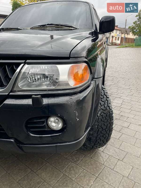 Внедорожник / Кроссовер Mitsubishi Pajero Sport 2006 в Ивано-Франковске