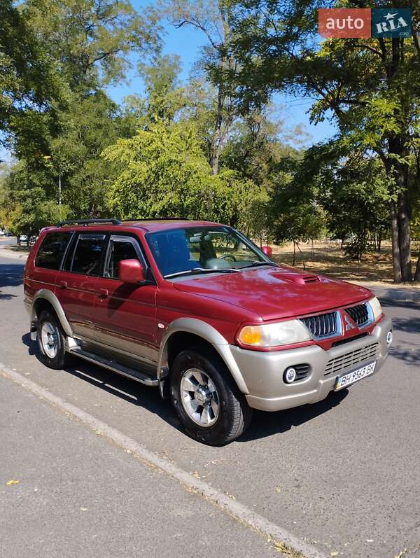 Внедорожник / Кроссовер Mitsubishi Pajero Sport 2005 в Одессе