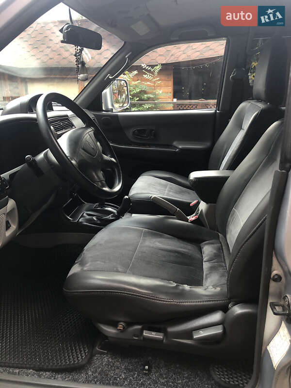 Позашляховик / Кросовер Mitsubishi Pajero Sport 2004 в Рахові