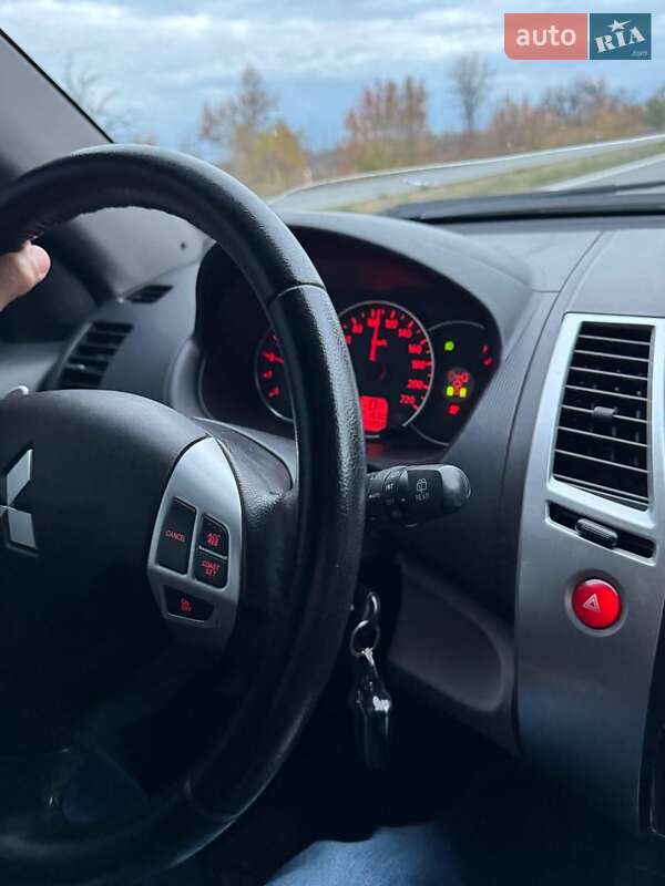 Позашляховик / Кросовер Mitsubishi Pajero Sport 2012 в Криничках