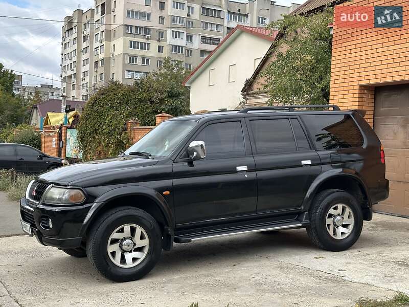 Внедорожник / Кроссовер Mitsubishi Pajero Sport 2001 в Одессе