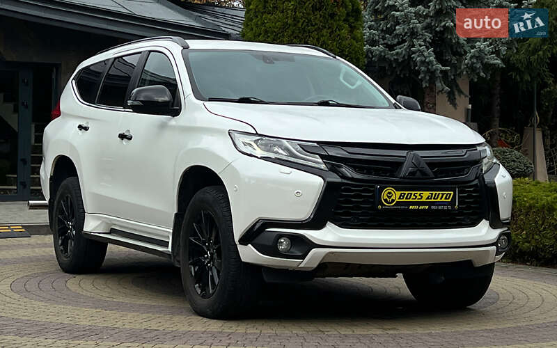Mitsubishi Pajero Sport 2017