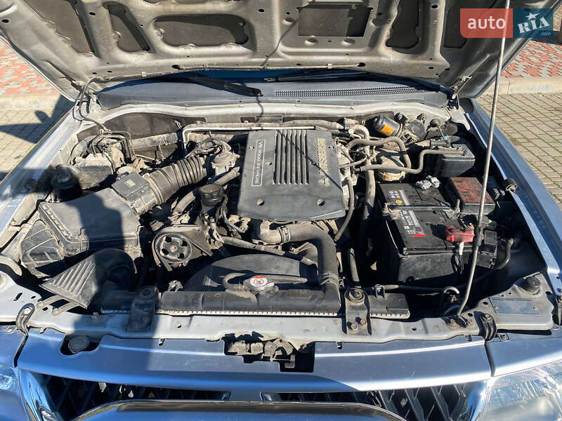 Внедорожник / Кроссовер Mitsubishi Pajero Sport 2006 в Одессе