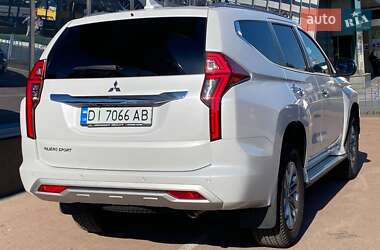 Внедорожник / Кроссовер Mitsubishi Pajero Sport 2024 в 