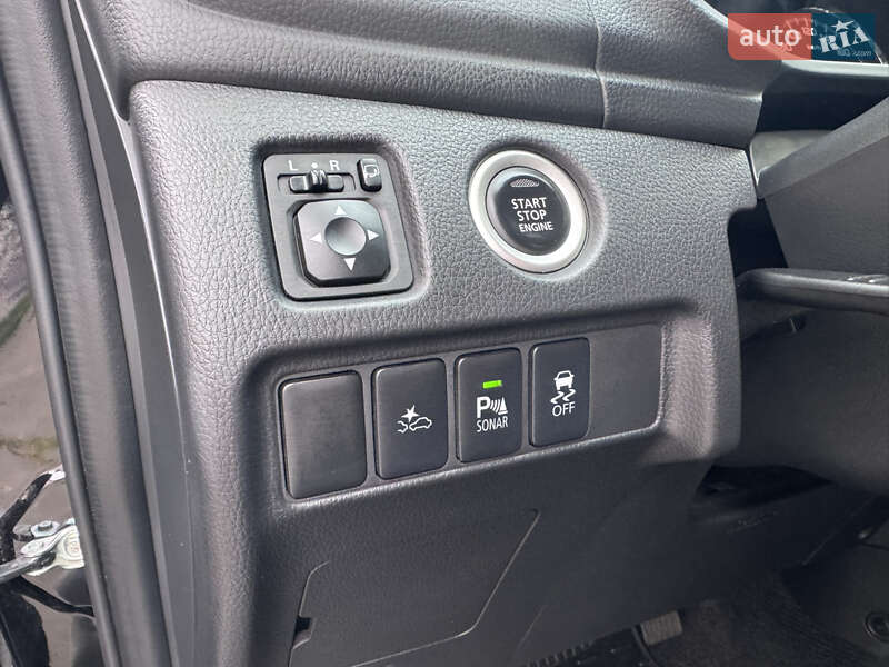 Позашляховик / Кросовер Mitsubishi Pajero Sport 2019 в Полтаві фото 16 Позашляховик / Кросовер Mitsubishi Pajero Sport 2019 в Полтаві