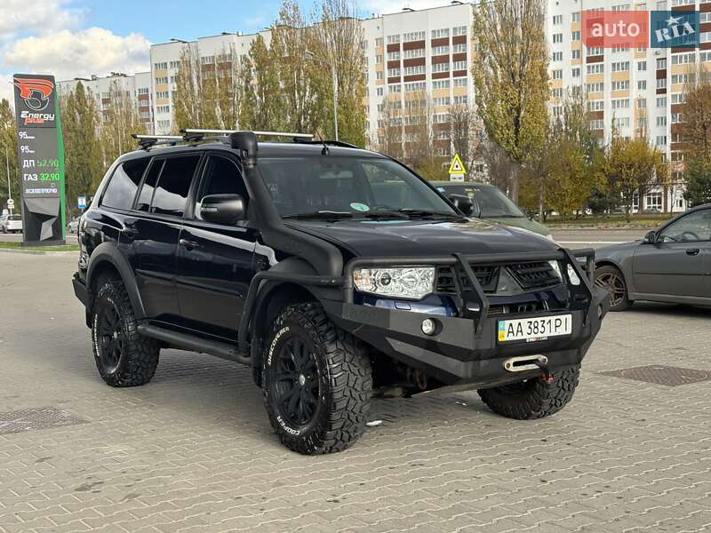 Внедорожник / Кроссовер Mitsubishi Pajero Sport 2013 в Киеве фото 10 Внедорожник / Кроссовер Mitsubishi Pajero Sport 2013 в Киеве