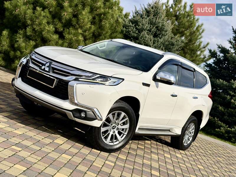 Mitsubishi Pajero Sport 2017 Mitsubishi Pajero Sport 2017