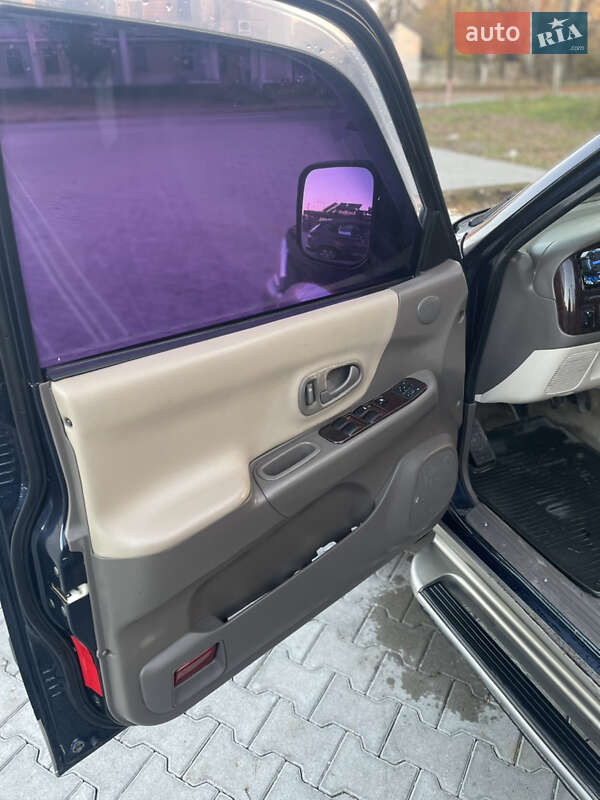 Внедорожник / Кроссовер Mitsubishi Pajero Sport 2004 в Черновцах